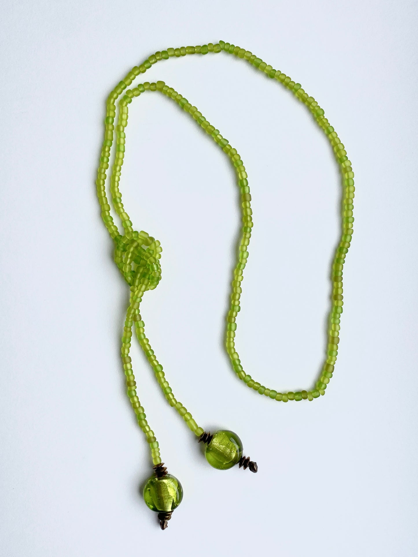 GREEN LASSO NECKLACE